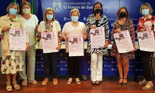 Los Toruños se viste por la V Marcha de la Asociación de Mujeres con Cáncer Bahía