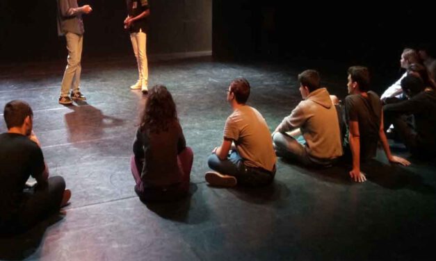 En marcha un taller de teatro para fomentar la implicación en las asociaciones vecinales