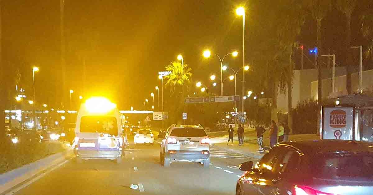 Muere un peatón tras ser atropellado por una motocicleta en El Puerto