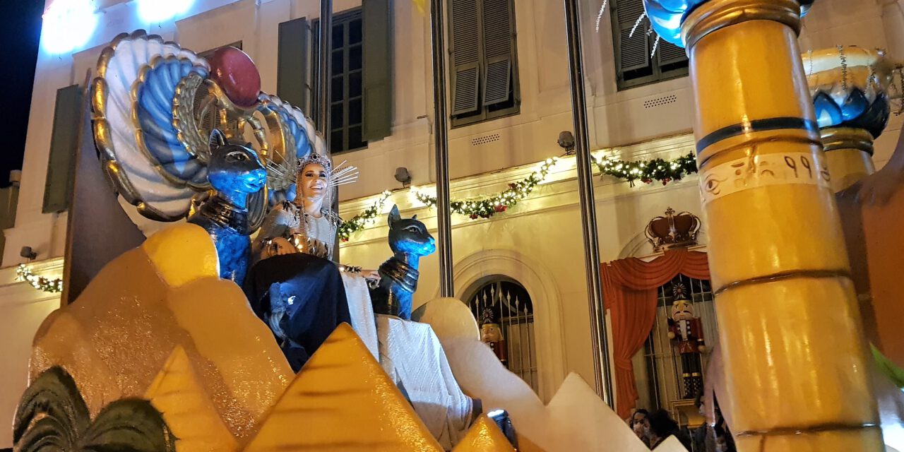 La Reina de Oriente recibe a los pequeños en San Luis Gonzaga