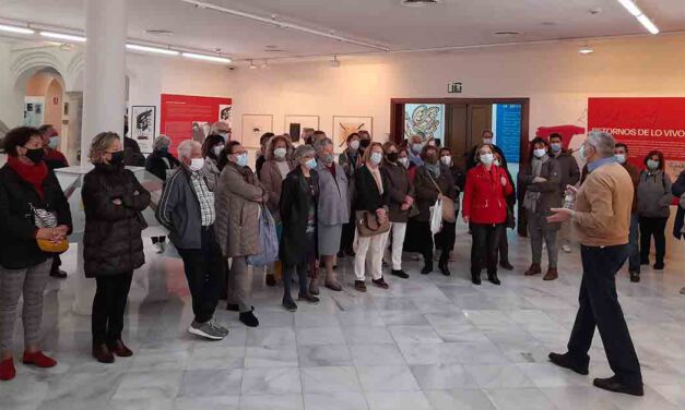 'Mirando por Nuestro Puerto' organiza un recorrido por la ciudad siguiendo la huella de Alberti