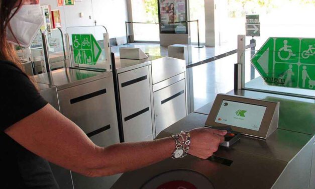La nueva Tarjeta Joven de Transportes de la Junta ofrece un descuento mínimo del 50%