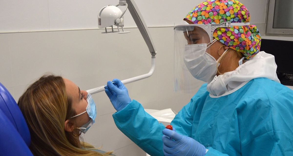 Andalucía baja de los 2.000 hospitalizados Covid
