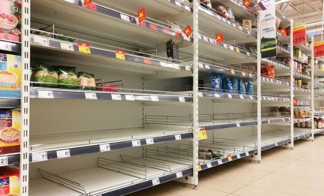 Los empresarios de alimentación andaluces advierten que "empiezan a escasear" productos