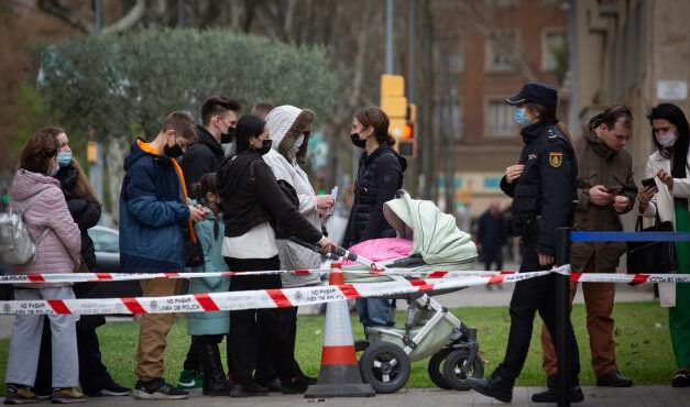 Las protecciones a refugiados por la guerra en Ucrania superan las 9.800