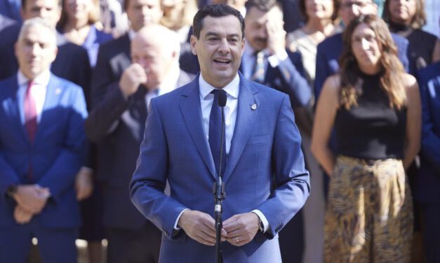 Juanma Moreno afronta su investidura por la vía rápida y ultima un gobierno renovado