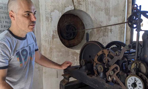 Una empresa portuense pone en funcionamiento el histórico reloj de la Basílica menor