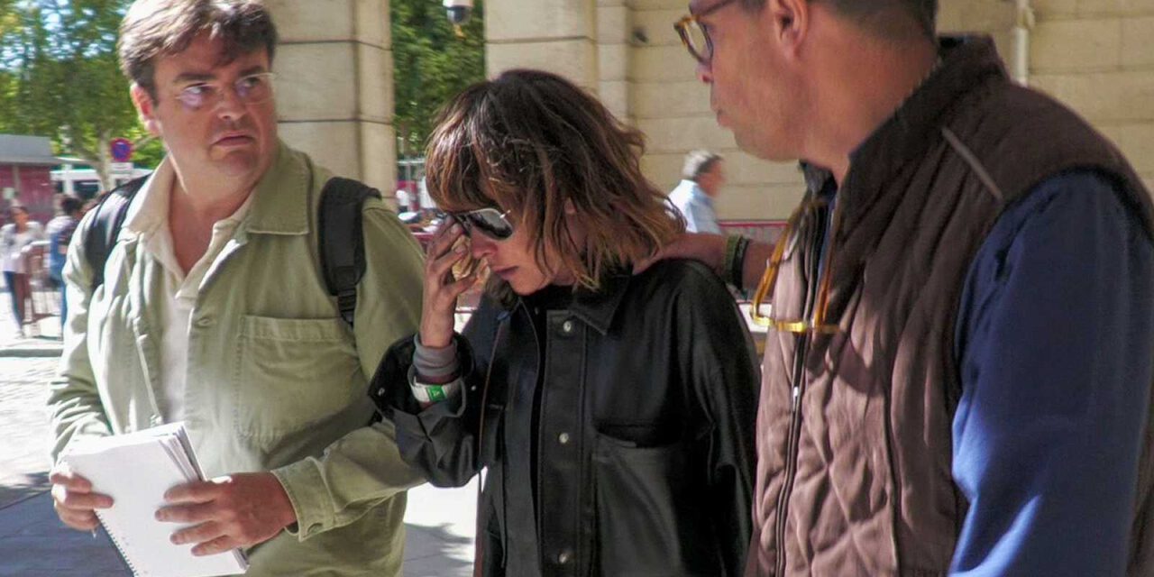 María León denuncia por detención ilegal y lesiones a los policías que la arrestaron
