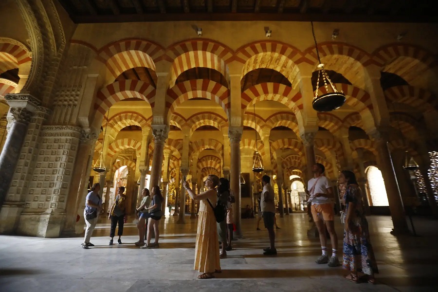 The New York Times anima a visitar el legado de monumentos árabes en Andalucía