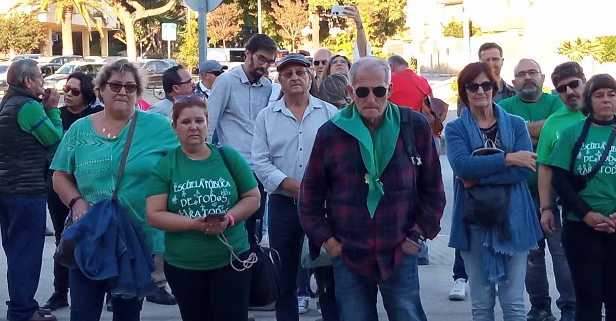 Inauguración simbólica de la Rotonda de la Escuela Pública