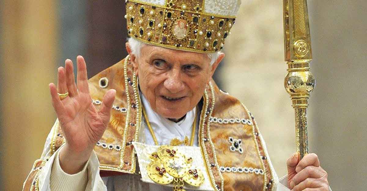 Ha muerto el Papa Benedicto XVI, pero la sede no queda vacante