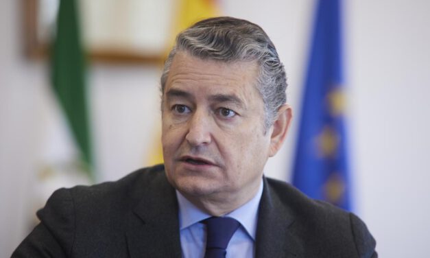 Sanz niega privatización de atención primaria y exige a Pedro Sánchez plazas MIR