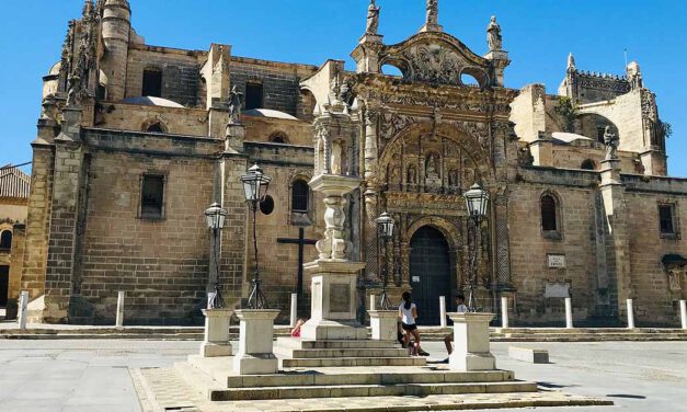El Ayuntamiento de El Puerto destinará casi medio millón de euros para rehabilitar la fachada de la Basílica Menor