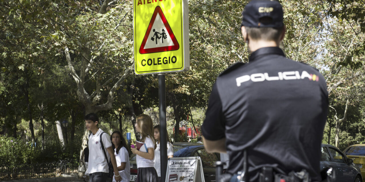 Detenido tras entregarse el policía que se atrincheró en cortijo de Granada