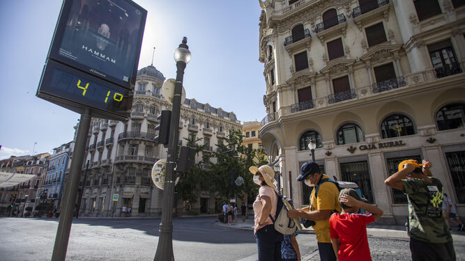 La mitad de los andaluces viven en puntos calientes que empeoran su salud