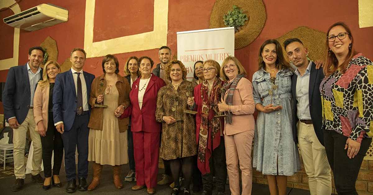 El PSOE entrega los premios Mujeres con Luz Propia 2023