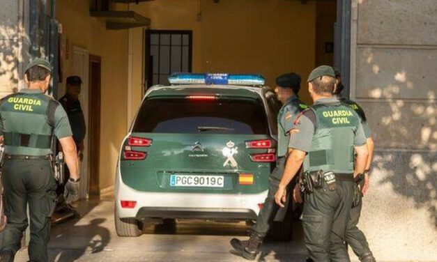 Detenido por apuñalar y matar a su expareja en Palos de la Frontera