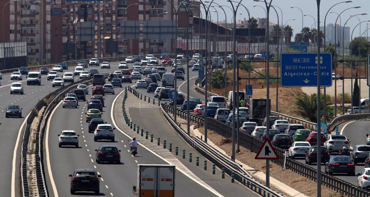 La distracción al volante está detrás del 38 % de los accidentes mortales en Andalucía