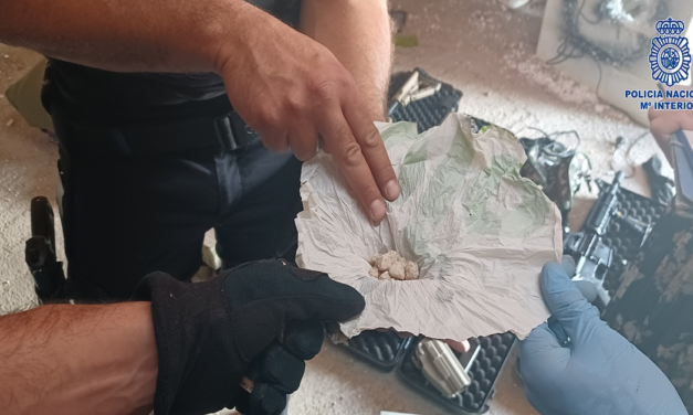La Policía Nacional desmantela un punto de venta de drogas en la Colonia Monte Algaida