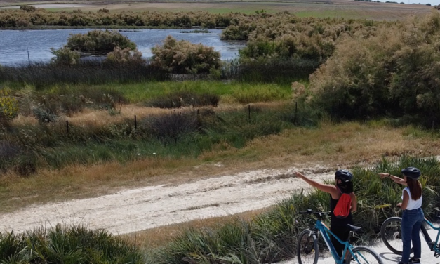 Una nueva ruta en bici recorrerá las lagunas bajo la luna llena el 1 de julio