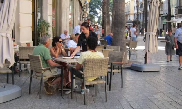 Andalucía lidera la bajada de paro en mayo, con 6.521 desempleados menos