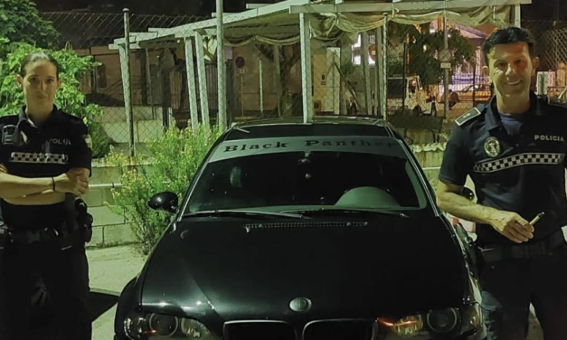 La agrupación local de Puerto Taxi agradece a la Policía Local su actuación con los vehículos pirata