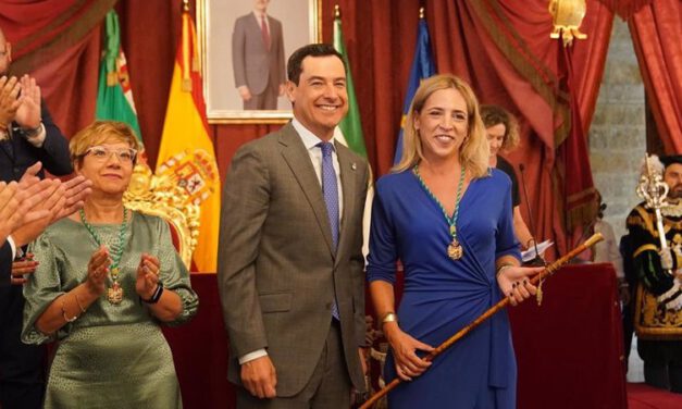 Almudena Martínez (PP) promete "honestidad, diálogo y sentido común" tras ser elegida presidenta de Diputación