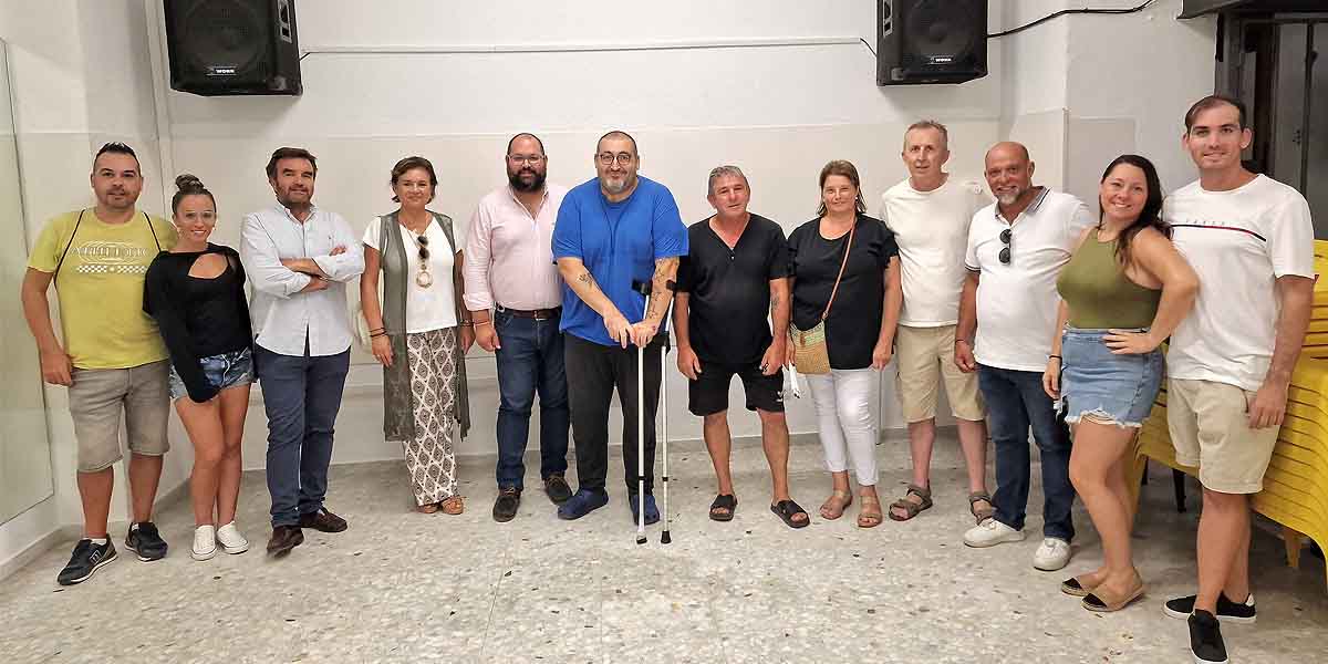 La Asociación Vecinal Ronda del Tejar celebra la inauguración de su local social