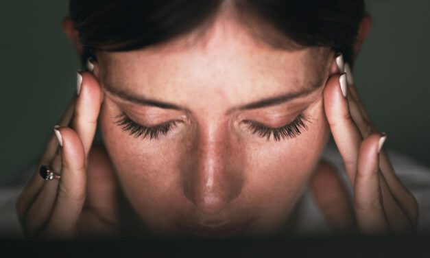 El paciente con migraña crónica pierde 20 años de vida