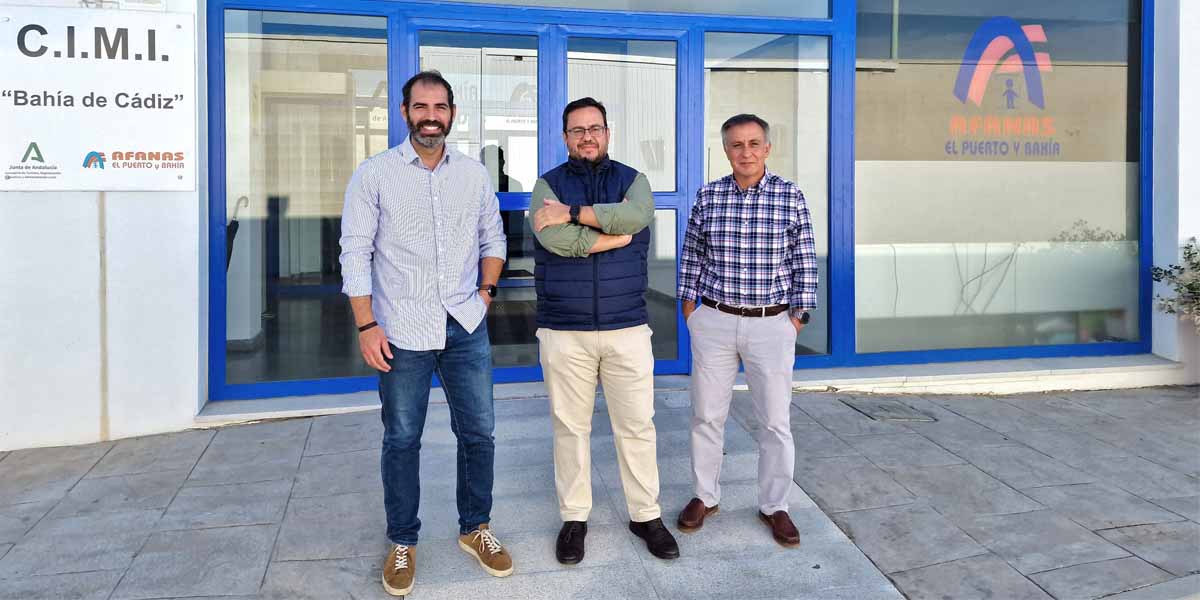 Enrique Iglesias visita el Centro de Menores Infractores Bahía de Cádiz