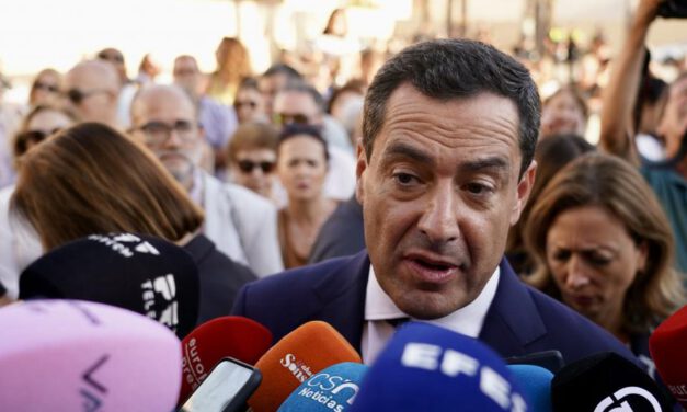 Moreno acusa a Sánchez de abrir la puerta a amnistiar a terroristas, incluidos los de ETA