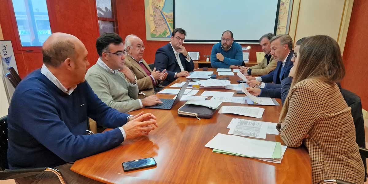Impulsa El Puerto celebra su primera reunión del año con el objetivo de volver a convertirse en una empresa generadora de riqueza