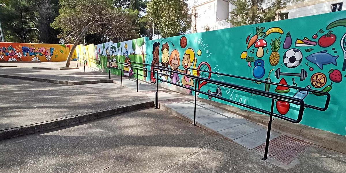 Finalizan las obras de mejora de accesibilidad del colegio Cristóbal Colón de El Puerto