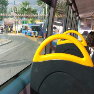 El Ayuntamiento presenta el dispositivo de autobuses urbanos para la Feria de El Puerto 2024