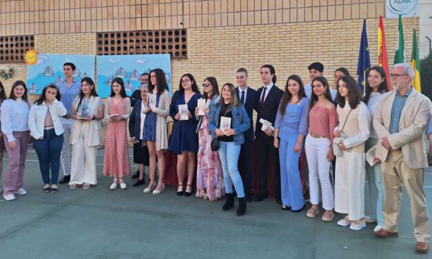 El colegio Luisa de Marillac entrega de premios del XXII Certamen de relatos cortos memorial Sor Aguilar