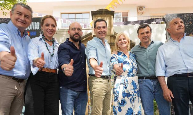 Moreno llama en El Puerto a votar el 9J porque "son nuestras elecciones. Nos jugamos el presente y el futuro de nuestros hijos"