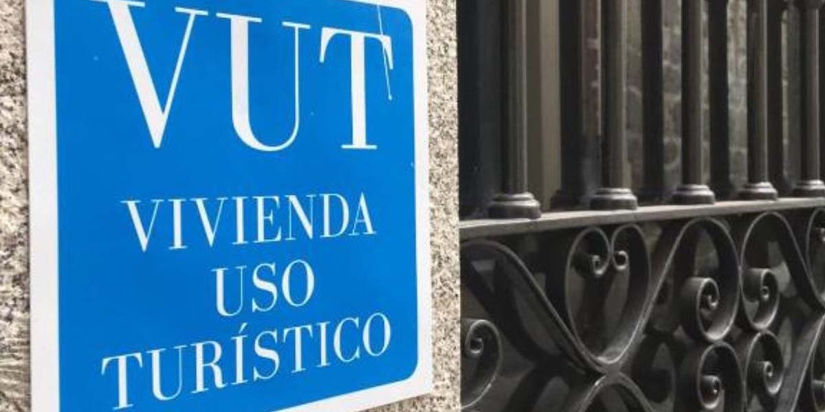 IU insta al PP a tomar medidas ante la proliferación de pisos turísticos en El Puerto