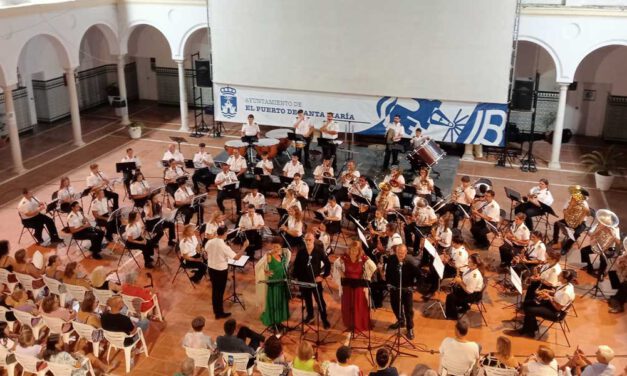 La Banda de Música Maestro Dueñas ofrece sendos conciertos de verano los lunes 12 y 19 de agosto en el Patio Porticado de San Luis