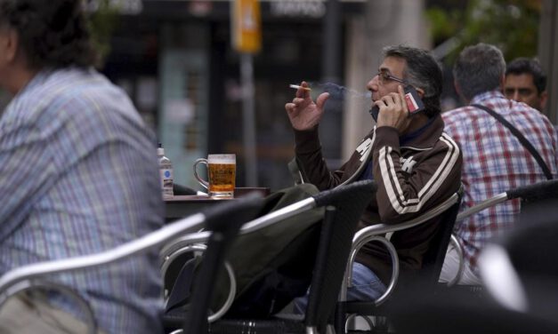 Más de la mitad de los no fumadores están expuestos al humo ambiental del tabaco