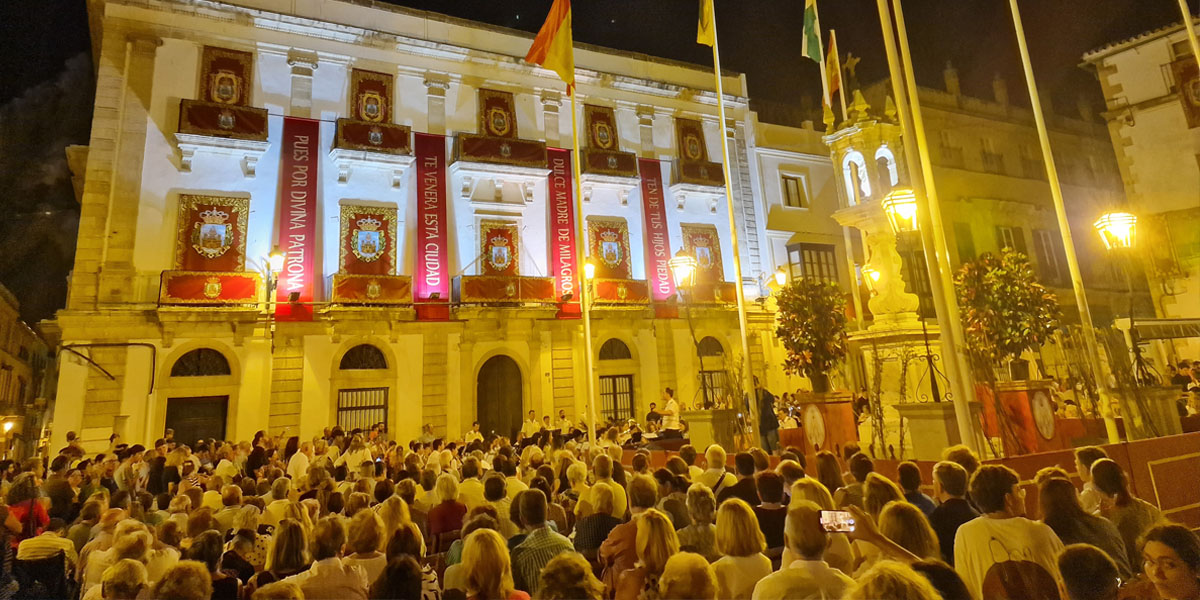 La Banda de Música Maestro Dueñas ofrecerá un atractivo concierto en la Plaza de España en la víspera de la Patrona