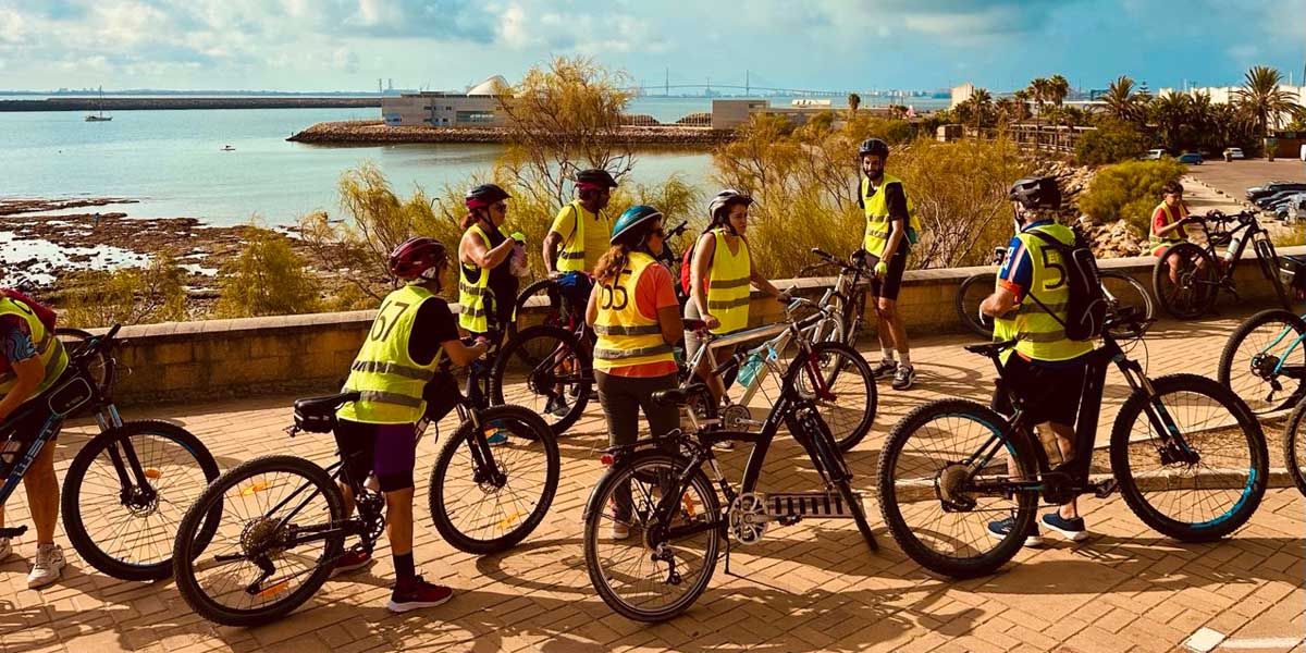 El Puerto celebra el Día Europeo Sin Coches con una ruta multitudinaria en bici
