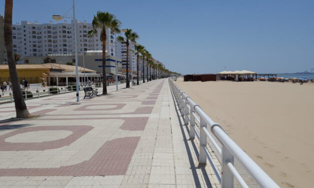 El Ayuntamiento sortea los kioscos de helados para la temporada de verano