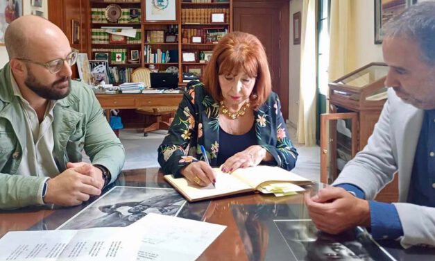 Germán Beardo se suma al homenaje que Trebujena rinde a Rafael Alberti con ocasión de la Feria del Libro