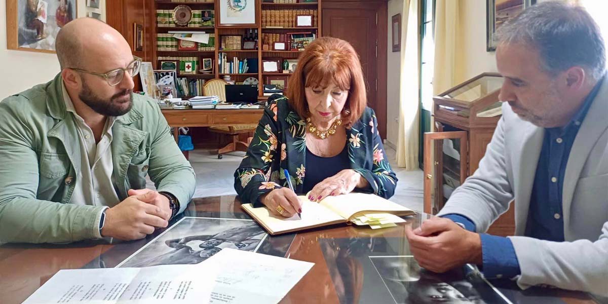 Germán Beardo se suma al homenaje que Trebujena rinde a Rafael Alberti con ocasión de la Feria del Libro