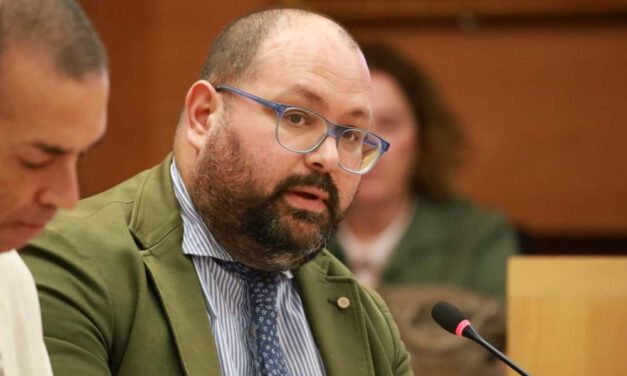 Bello desmiente las acusaciones de UGT y PSOE sobre el contrato de Ayuda a Domicilio