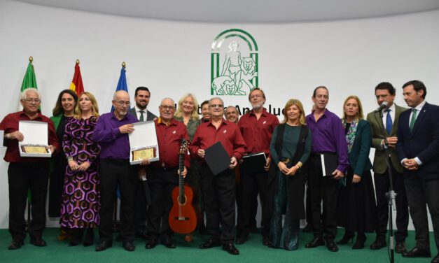 Homenaje a título póstumo a Diego Caraballo, autor del pasodoble 'Un 4 de diciembre'