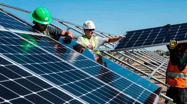 El Puerto avanza hacia la sostenibilidad con una eficiente gestión de bonificaciones por placas solares en 2024