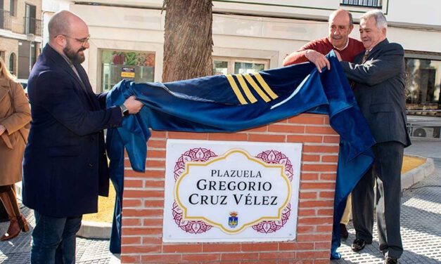 Inaugurada la Plazuela Gregorio Cruz Vélez en la Avenida de Los Toreros de El Puerto