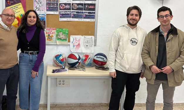 La Sala de la Juventud recibe nuevo material deportivo