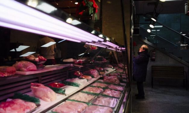 La OCU: El 30% de las familias cree que 2025 será peor que 2024 para su economía doméstica